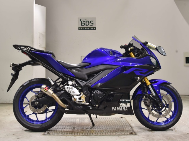 Yamaha YZF-R25A