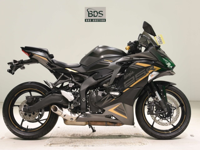 Kawasaki NINJA ZX-25R 2022