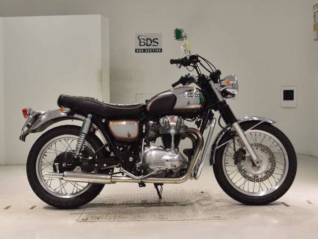 Kawasaki W650 2004