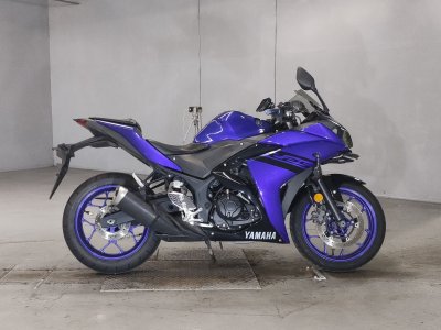 Yamaha YZF-R25 2018