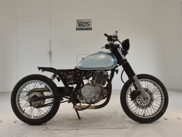 Suzuki ST250E 2004