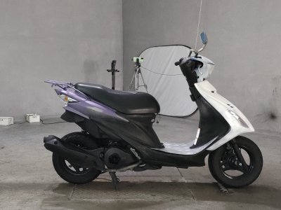 Suzuki ADDRESS V125