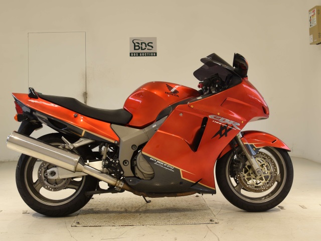 Honda CBR1100XX BLACKBIRD 2000