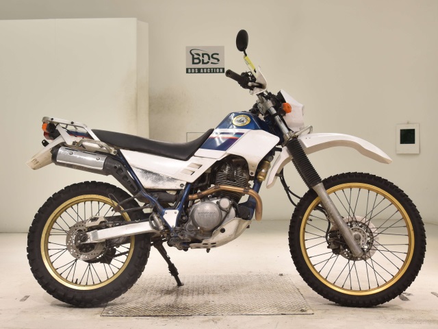 Yamaha SEROW XT225 1995