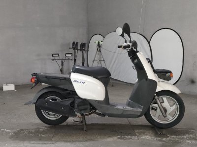 Yamaha GEAR 2011