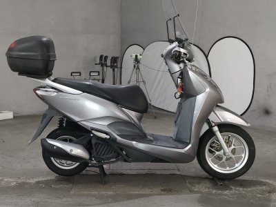 Honda LEAD125 2018