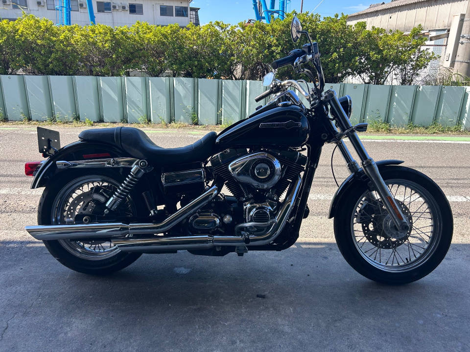 HD SUPER GLIDE FXDC1580 2011