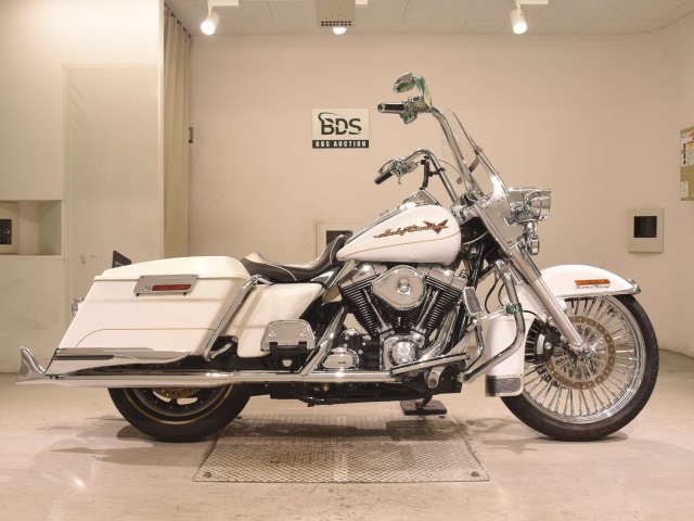 HD ROAD KING FLHR1580 2008