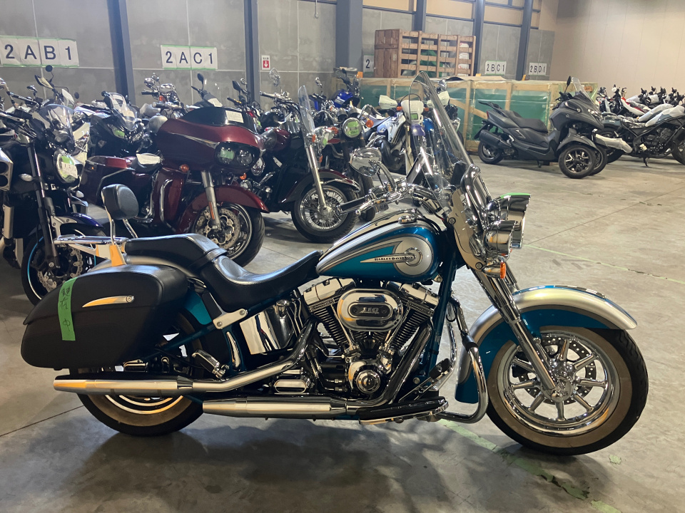 HD ELECTRA GLIDE FLHTKSE1800 2015