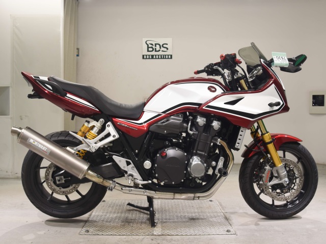 Honda CB1300SF BOLDOR 2022