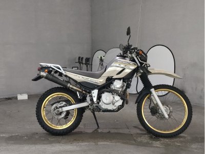 Yamaha SEROW XT250 2016