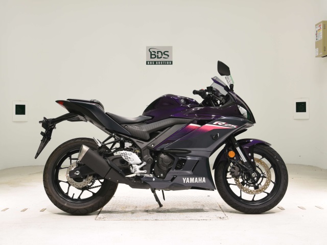 Yamaha YZF-R25A 2023