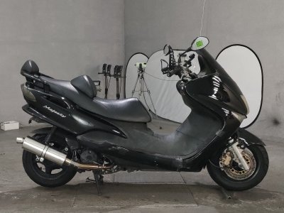 Yamaha MAJESTY 125 2000