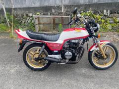 Honda CB400 2022
