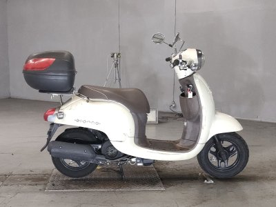 Honda GIORNO 2011