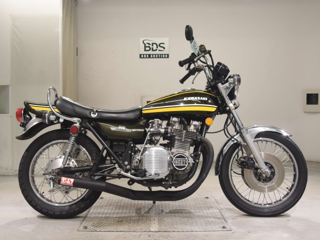 Kawasaki Z900 2021
