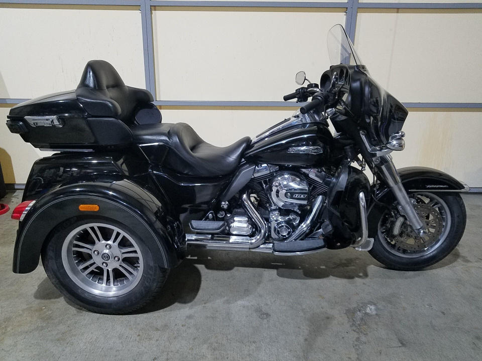 HD ELECTRA GLIDE FLHTCU1690 TRIKE 2014