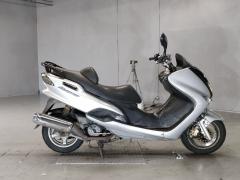Yamaha MAJESTY 125