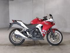 Honda CBR250R 2011