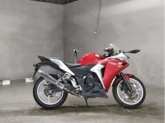 Honda CBR250R 2011