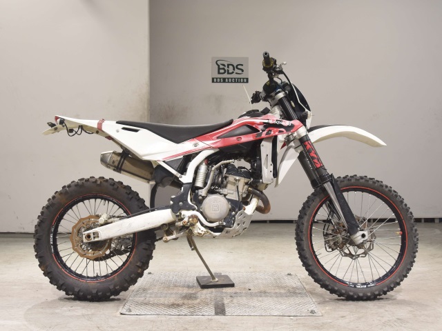 Husqvarna TE250 2010