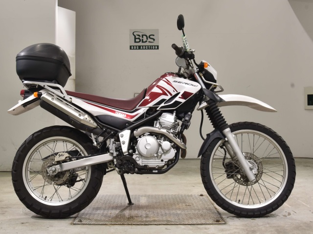 Yamaha SEROW XT250 2012