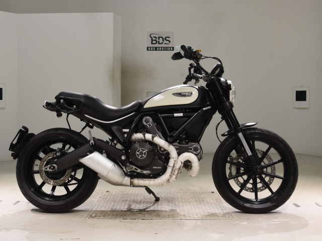 Ducati SCRAMBLER 803 ICON 2016