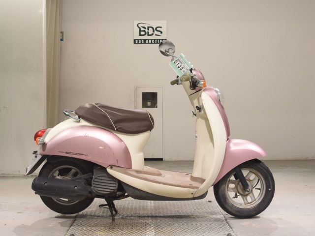 Honda SCOOPY50 2004