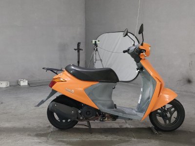 Suzuki LETS5