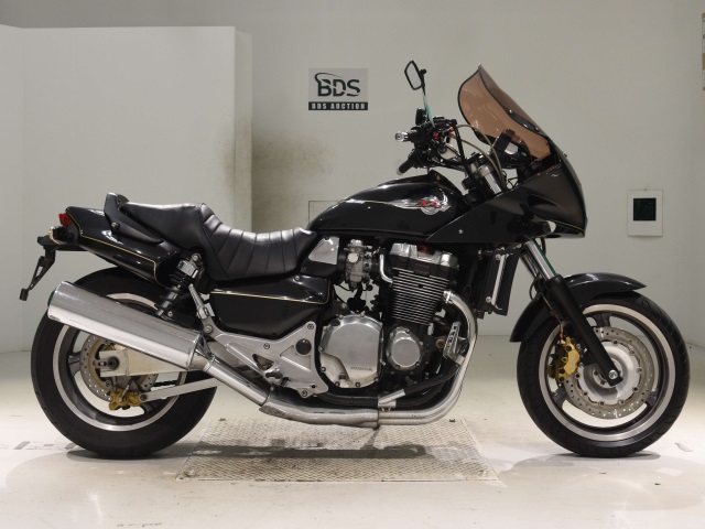 Honda X4 1998