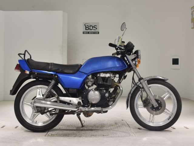 Honda CB400N 2024