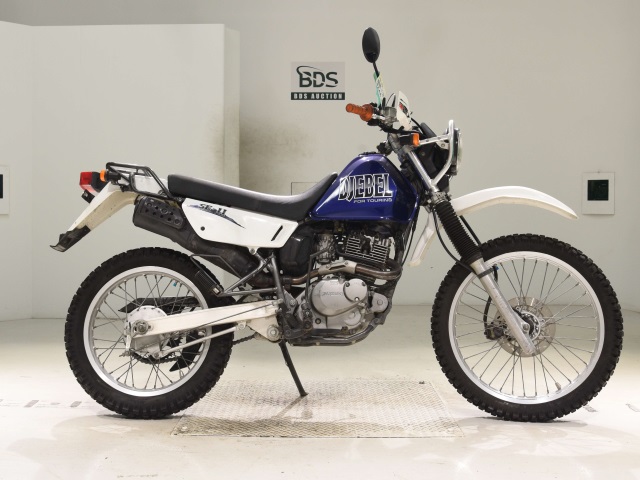 Suzuki DJEBEL200