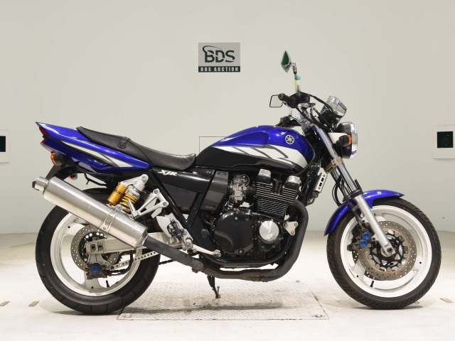 Yamaha XJR400 2004