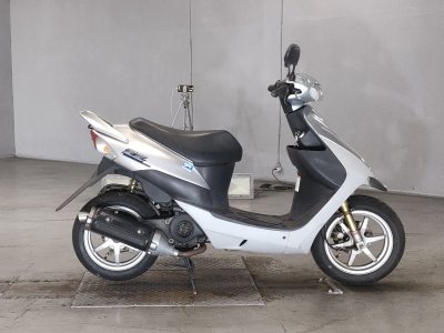 Suzuki SEPIA ZZ