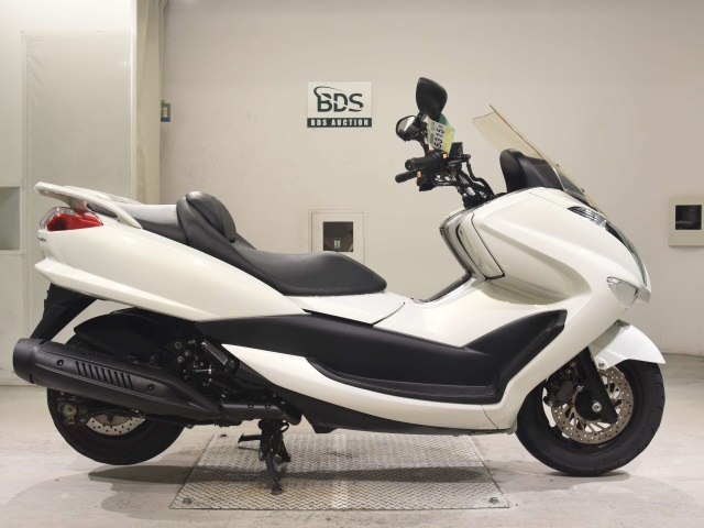 Yamaha MAJESTY 250
