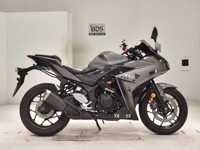 Yamaha YZF-R3A 2016