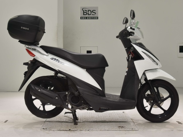 Suzuki ADDRESS V110