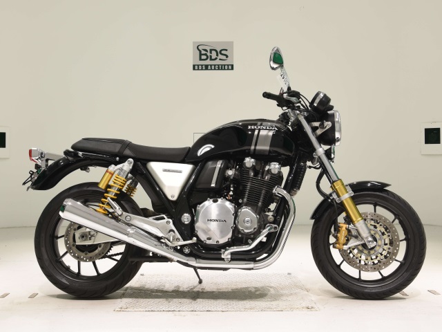 Honda CB1100RS 2017