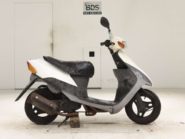 Suzuki LETS2
