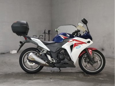 Honda CBR250R 2011