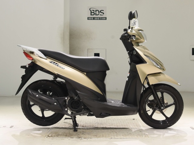 Suzuki ADDRESS V110