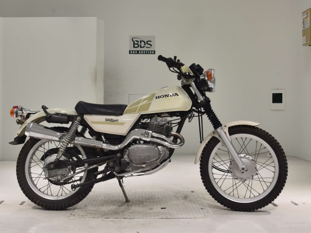 Honda SILKROAD 1982