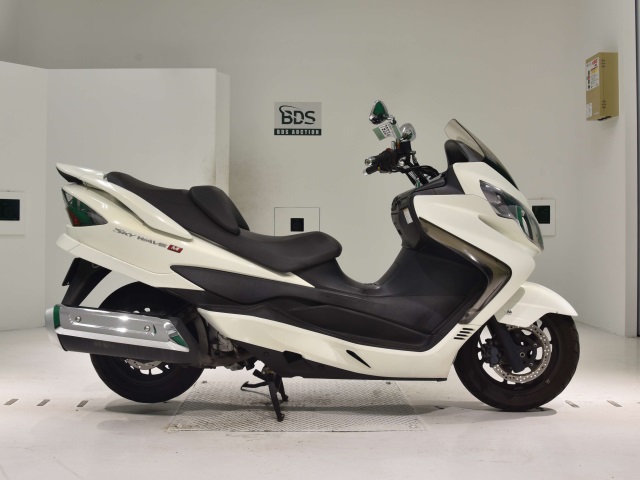 Suzuki SKYWAVE 250M 2010