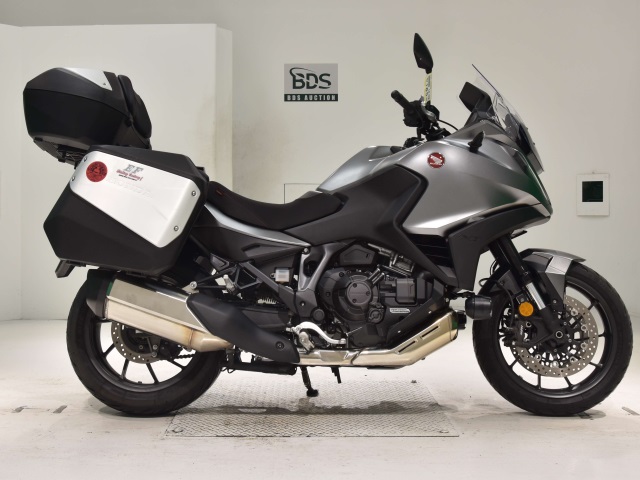 Honda NT1100 2022