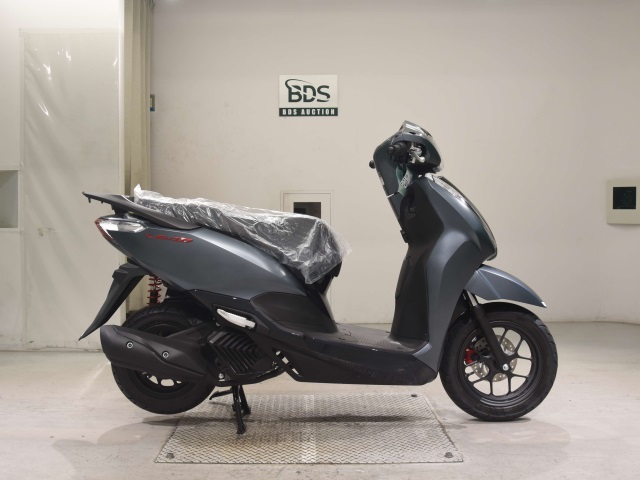 Honda LEAD125 2025