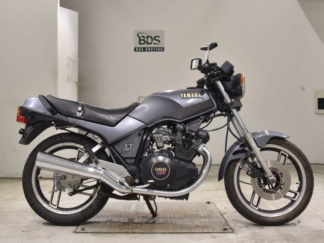 Yamaha XS250 1982