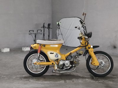 Honda SUPER CUB50 2001