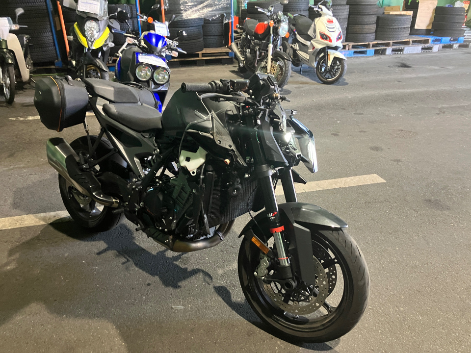 KTM 990 DUKE 2025