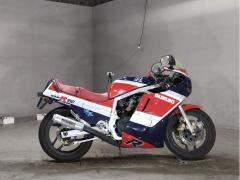 Suzuki GSX-R750 1987
