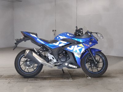 Suzuki GSX250R